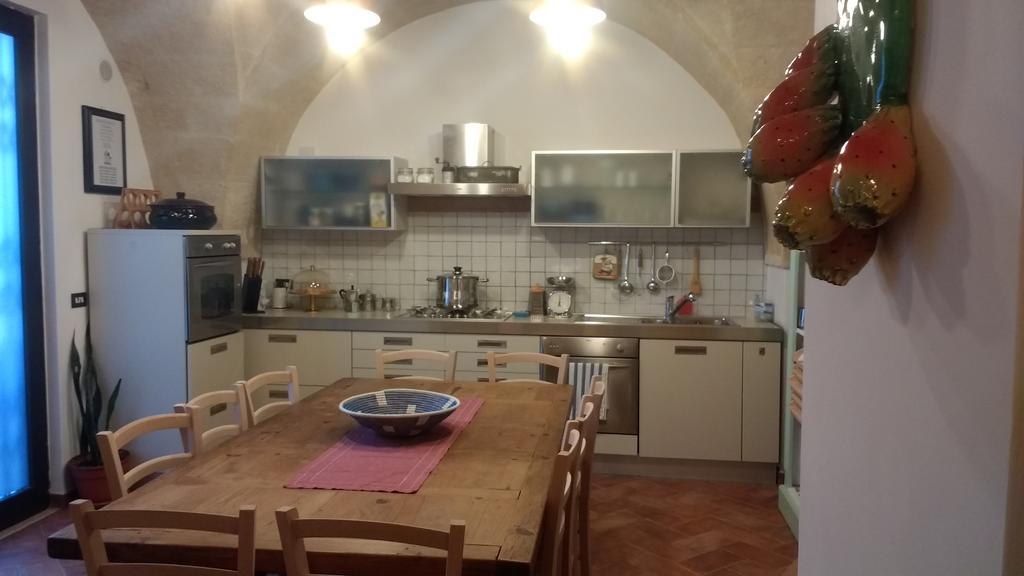 Masseria Urbana Crispiano Buitenkant foto